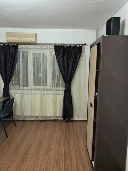 Apartament cu 3 camere decomandat, mobilat în Militari