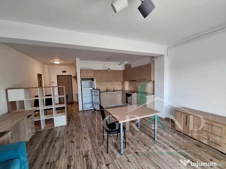 Apartament cu 2 camere semidecomandat în Borhanci