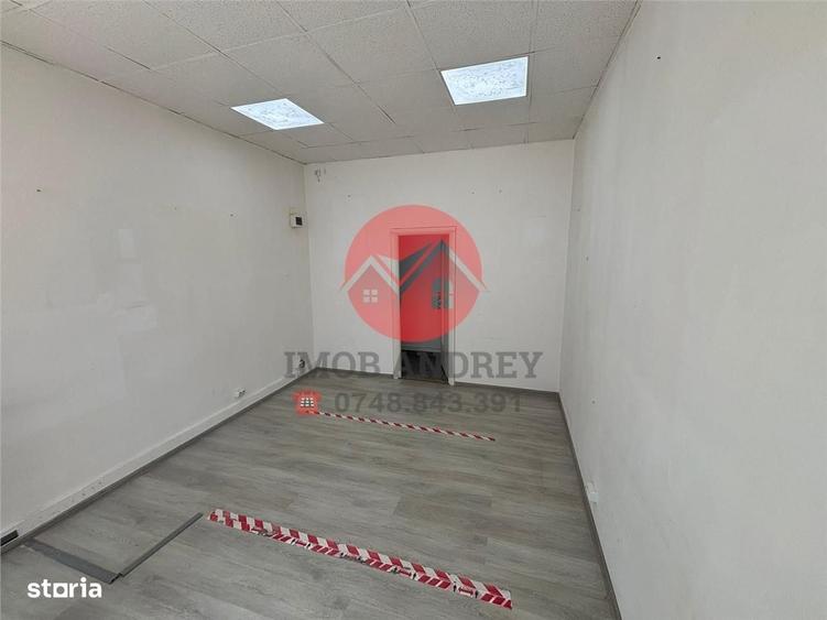 Spațiu comercial, de 21 mp, în Ultracentral