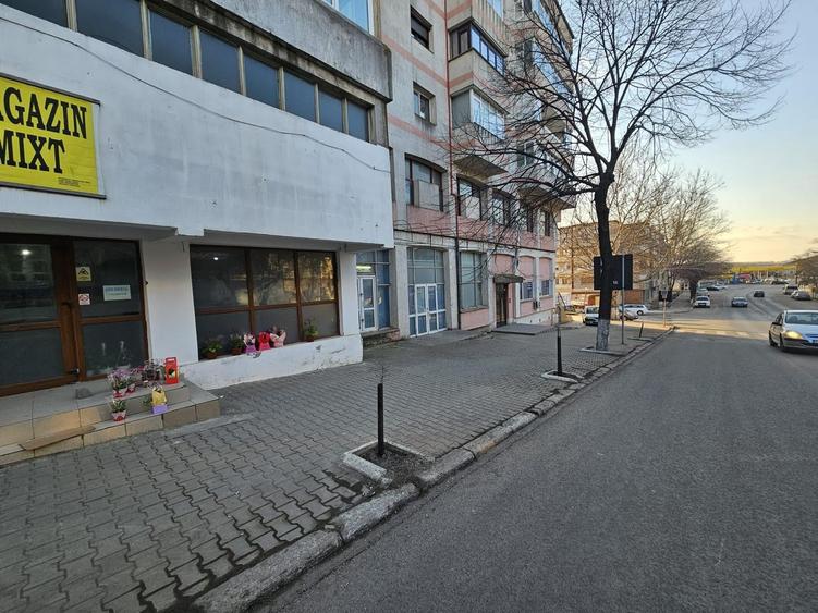 Spațiu comercial, de 132 mp, în Măcin