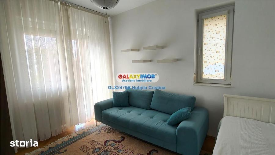 Apartament cu 3 camere, mobilat în Central