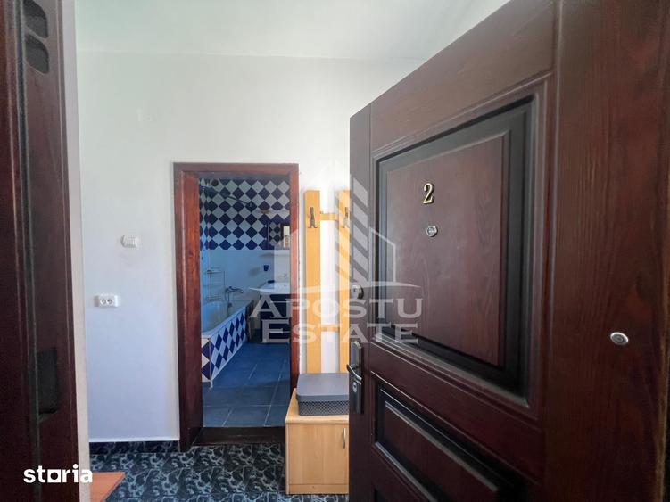 Apartament cu 2 camere semidecomandat în Ronaț