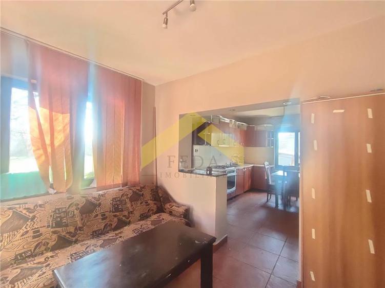 Casă individuală cu 2 camere cu Teren 1501 Mp în Săvârșin