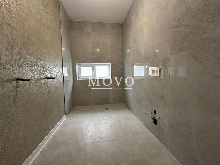 Duplex cu 4 camere cu Teren 295 Mp în Săcălaz