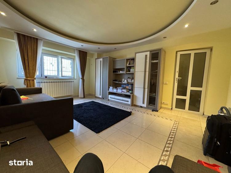 Garsonieră în Splaiul Unirii