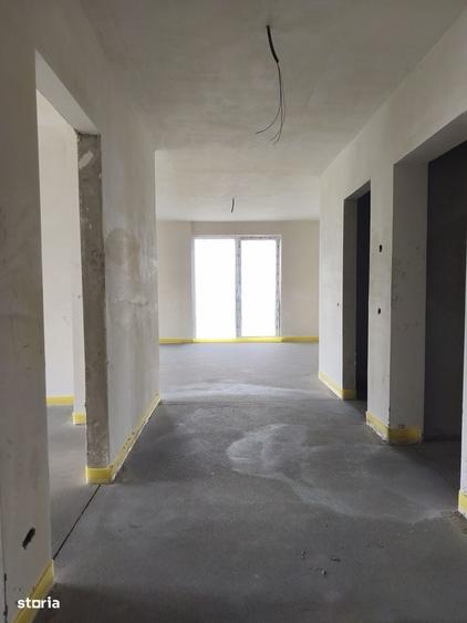 Apartament cu 4 camere în Central