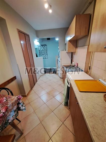 Apartament cu 3 camere decomandat în Semicentral