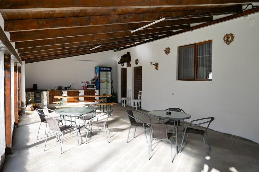 Casă cu 4 camere în Brădet