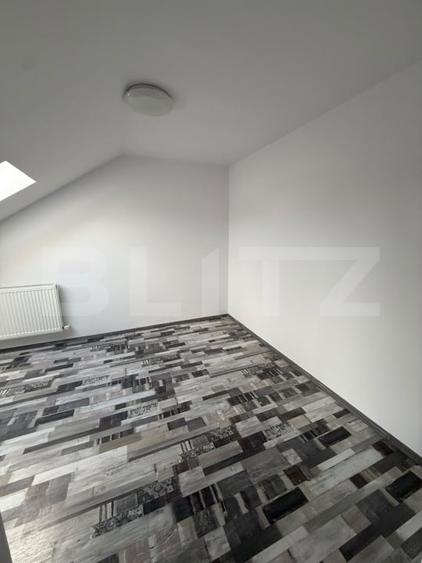 Apartament cu 3 camere decomandat în Burdujeni