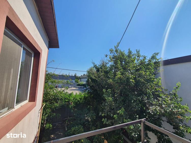 Casă cu 6 camere cu Teren 198 Mp în Berceni