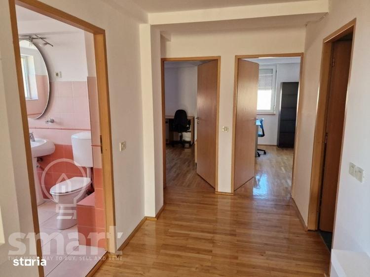 Apartament cu 3 camere semidecomandat în Zorilor
