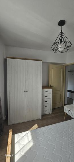 Apartament cu 2 camere decomandat în Faleză