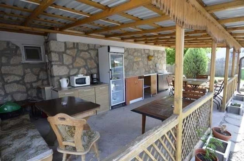 Casă cu 4 camere în Costinești