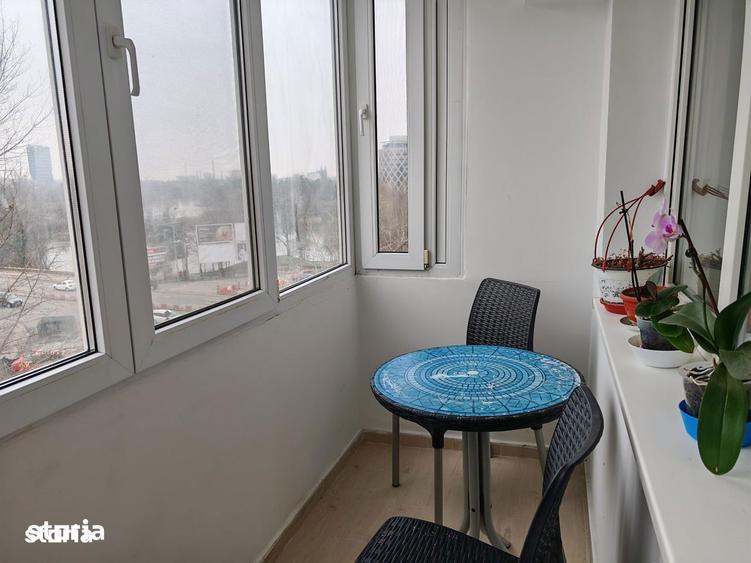 Apartament cu 3 camere, mobilat în Băneasa