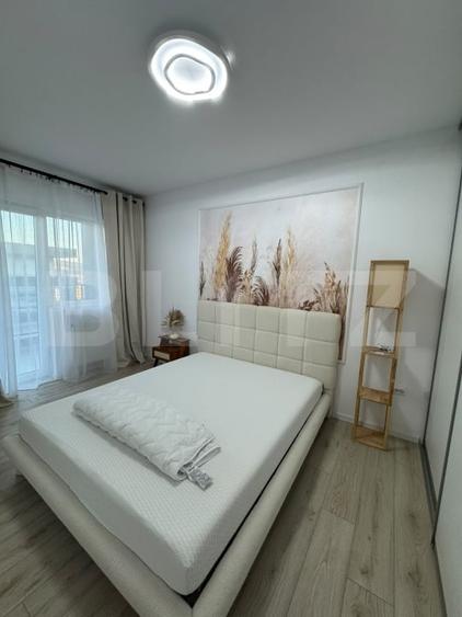 Apartament cu 2 camere semidecomandat, mobilat în Florești