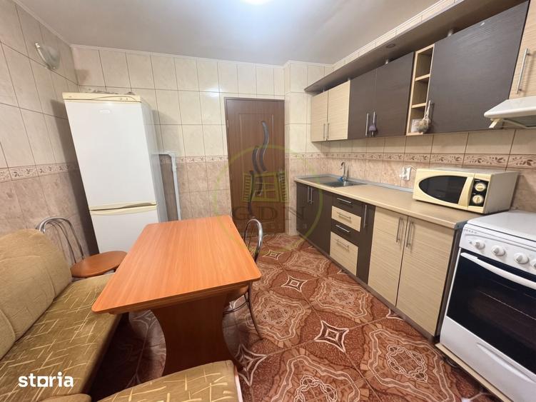 Apartament cu 2 camere decomandat în Crângași
