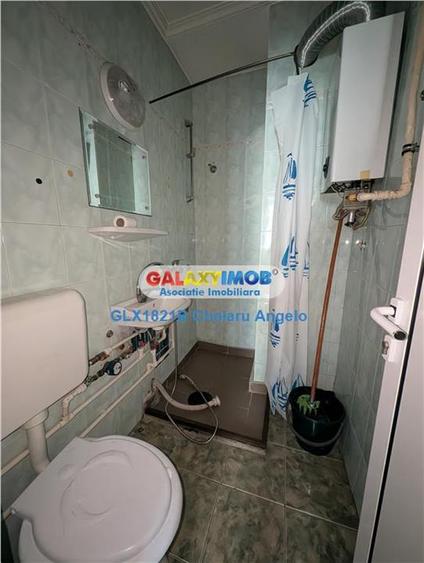 Apartament cu 2 camere semidecomandat în Colentina