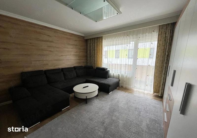 Apartament cu 2 camere decomandat în Moisei