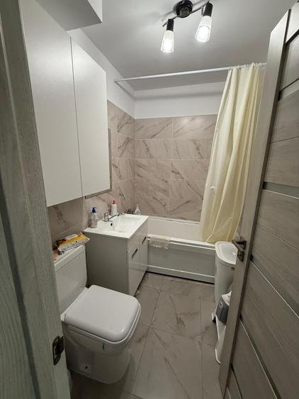 Garsonieră semidecomandată în Titan