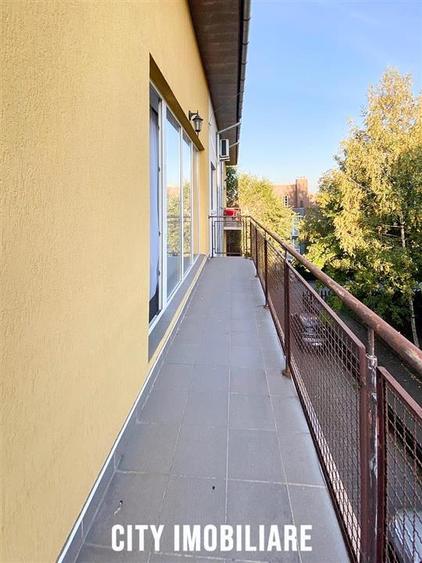 Apartament cu 2 camere semidecomandat, mobilat în Bună Ziua
