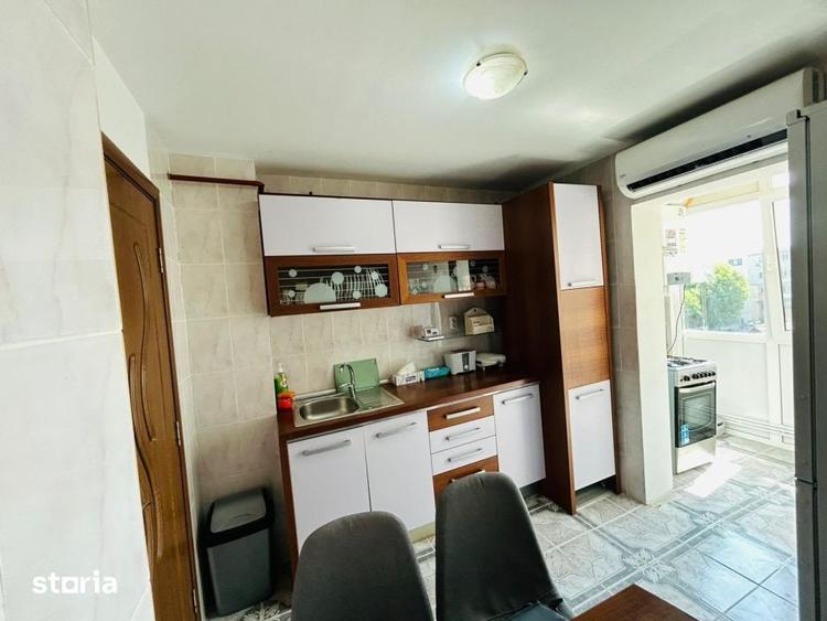 Apartament cu 2 camere decomandat în Siloz