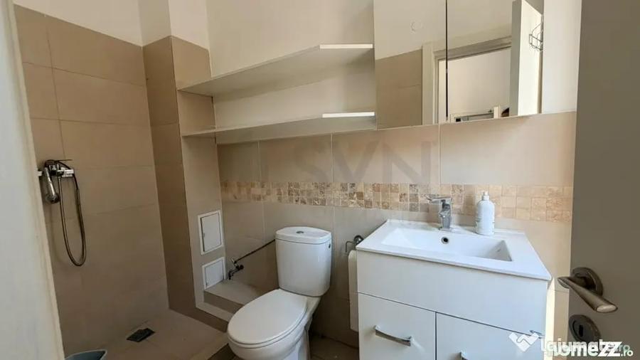 Casă cu 7 camere cu Teren 50 Mp în Unirii
