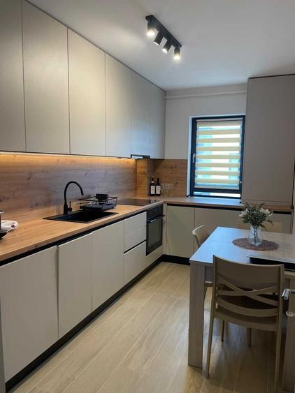 Apartament cu 2 camere decomandat în Cristian