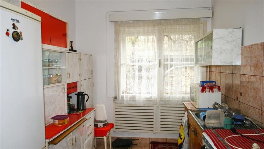 Duplex cu 3 camere cu Canalizare în Crișcior