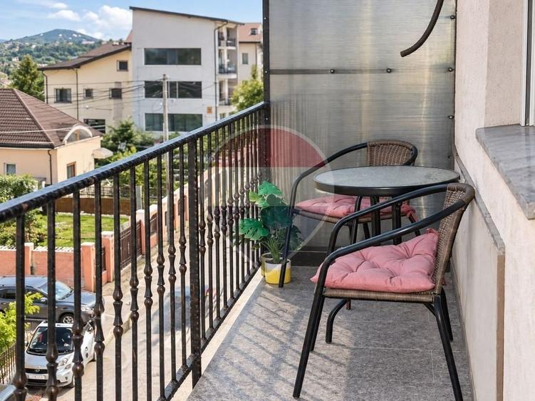 Apartament cu 2 camere semidecomandat în Fundeni