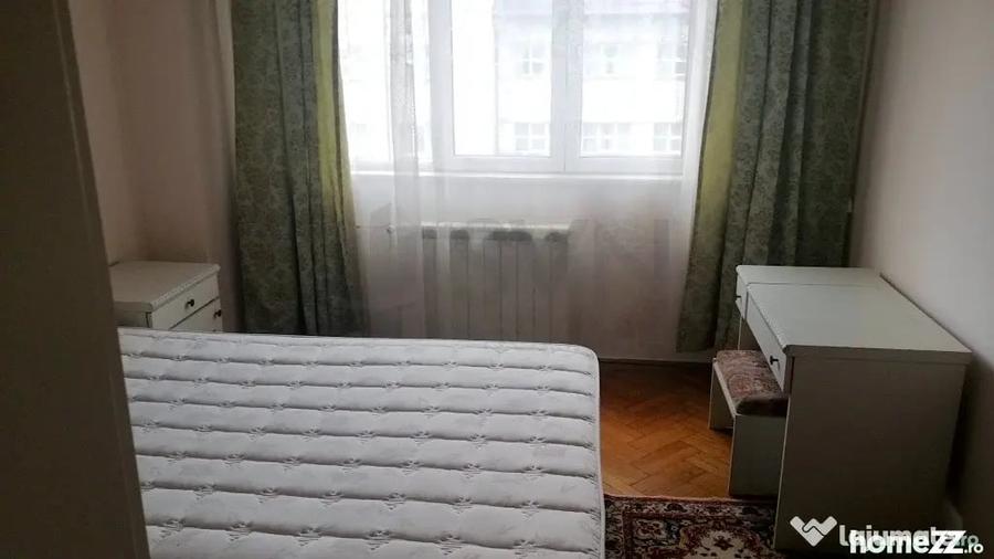 Apartament cu 4 camere decomandat în Dorobanți