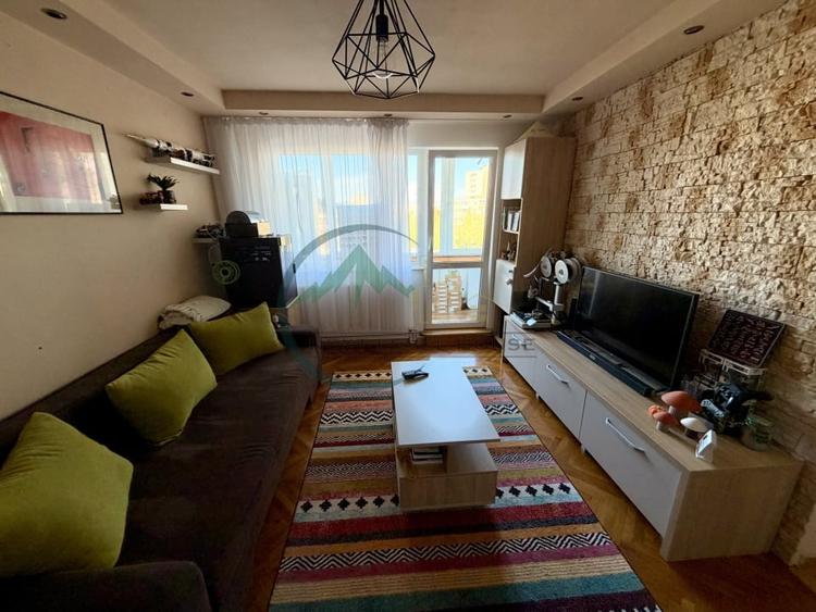Apartament cu 2 camere semidecomandat, mobilat în Astra
