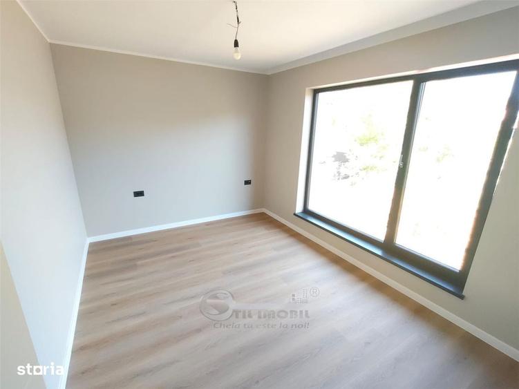 Casă cu 4 camere în Balciu