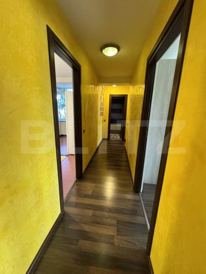 Apartament cu 3 camere decomandat în Central