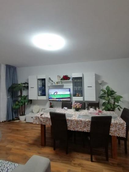 Garsonieră decomandată în Florești