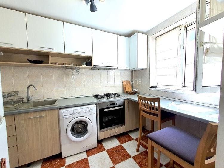 Apartament cu 2 camere semidecomandat în Obor