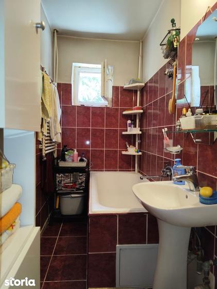 Apartament cu 3 camere în Nufărul