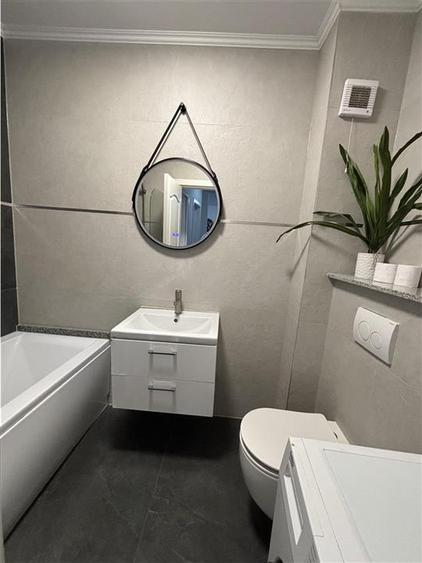 Apartament cu 3 camere decomandat în Iosia