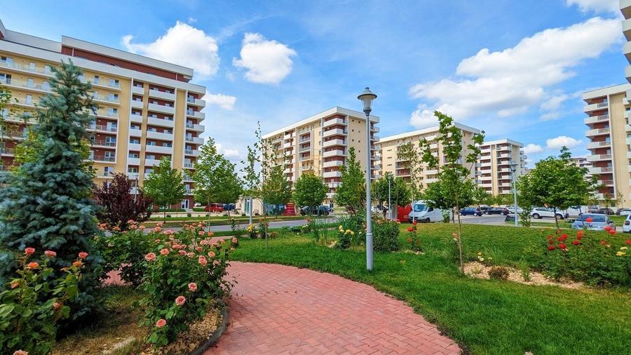 Apartament cu 2 camere decomandat în Metalurgiei