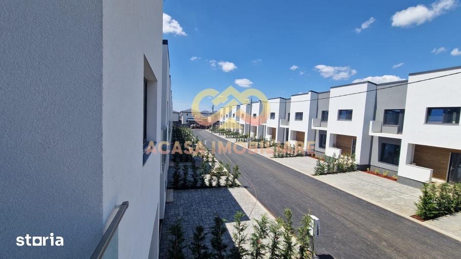 Casă cu 4 camere decomandat cu Teren 100 Mp în Valea Lupului