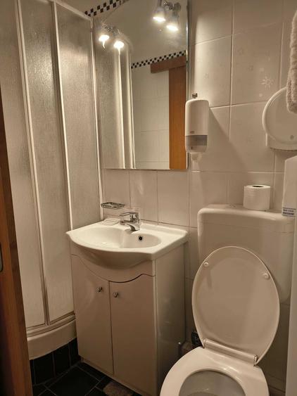 Apartament cu 2 camere decomandat în Panduri