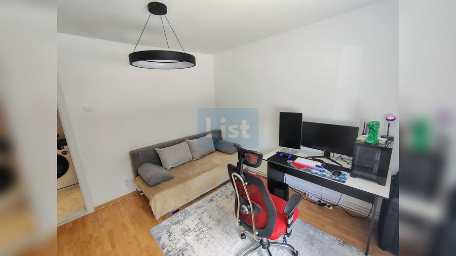 Apartament 3 camere decomandat zona FSGA - 12
