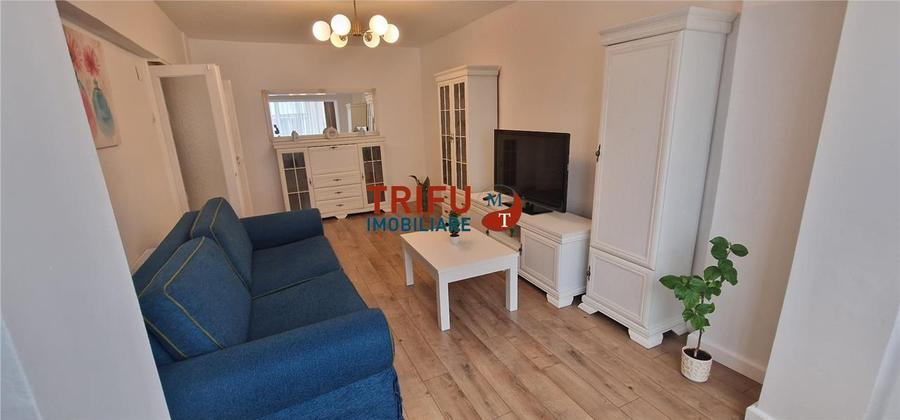 Apartament cu 3 camere decomandat în Cetate