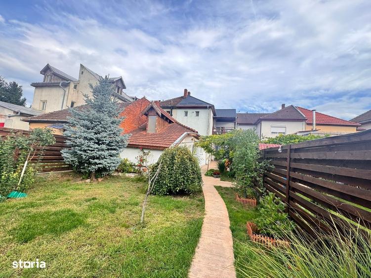 Casă cu 4 camere în Ady Endre
