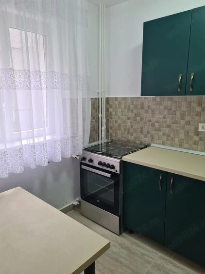 Inchiriez apartament 3 camere - mobilat complet - 410 euro - 3