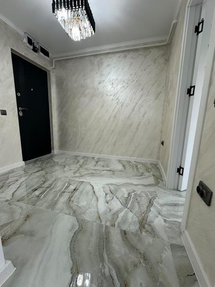 Apartament cu 2 camere semidecomandat în Independenței