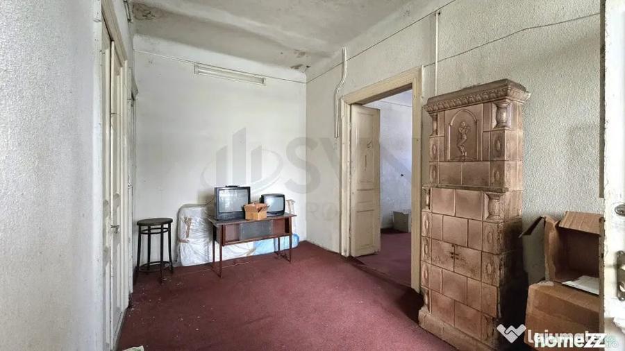 Casă cu 7 camere cu Teren 307 Mp în Victoriei