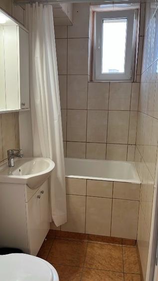 Apartament cu 2 camere semidecomandat, mobilat în Gara de Nord