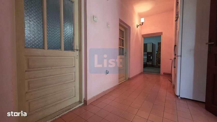 Casă cu 3 camere în 23 August