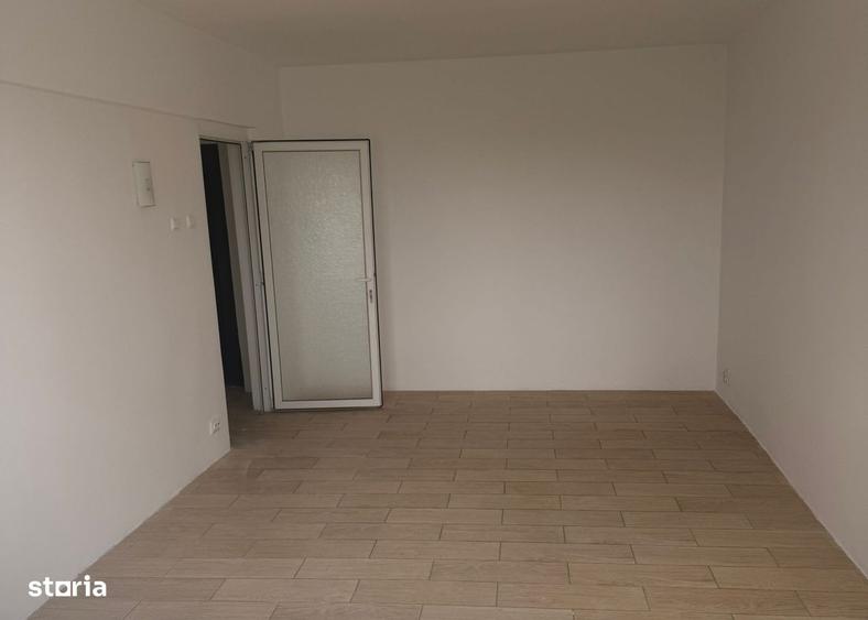Apartament cu 3 camere în Colentina