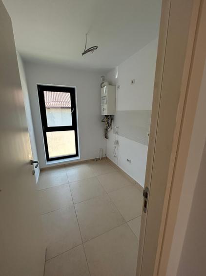 Apartament cu 3 camere decomandat în Găgeni